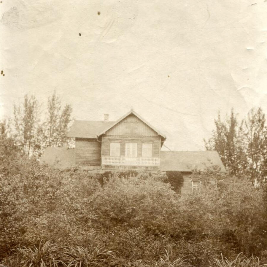 Дом Н. М. Прежвальского в имении Слобода (ныне пос. Пржевальское Демидовского р-на Смоленской обл.). 1906–1907 гг.